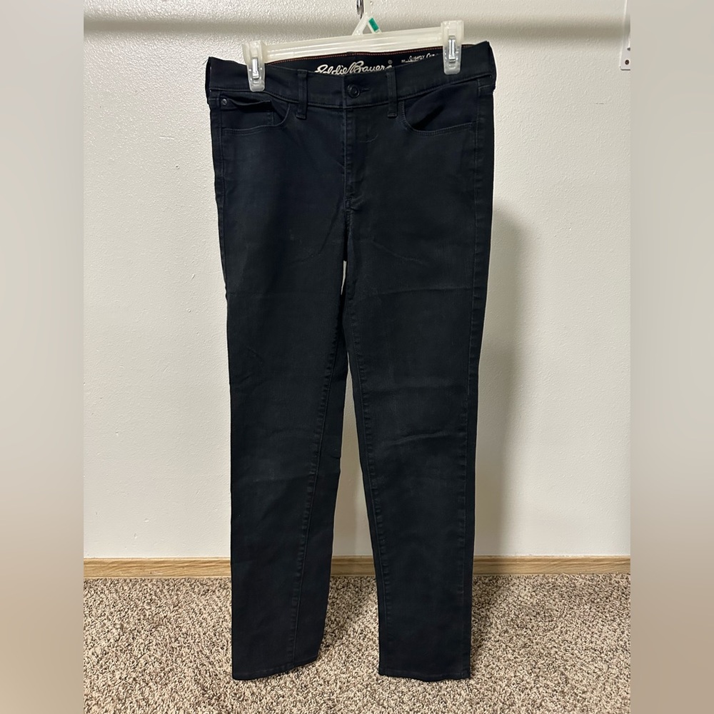 Eddie Bauer - Womens jeans - Slightly curvy, Slim straight leg - Black - Size 6